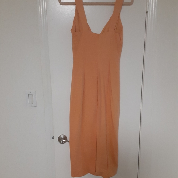Finders Keepers Effy Midi Dress in Apricot Orange Size Small WITH TAGS - Picture 4 of 5